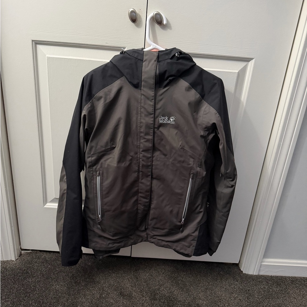 Jack Wolfskin Men's Two-Tone Performance Jacket